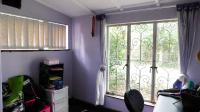 Study - 10 square meters of property in Wembley