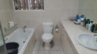 Bathroom 1 - 8 square meters of property in Cowies Hill 