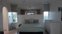 Main Bedroom - 26 square meters of property in Cowies Hill 