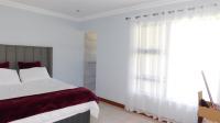 Bed Room 2 - 22 square meters of property in The Hills