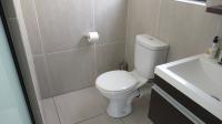 Main Bathroom - 6 square meters of property in Greenstone Hill