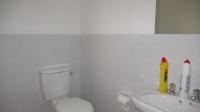 Main Bathroom - 5 square meters of property in Roodepoort West
