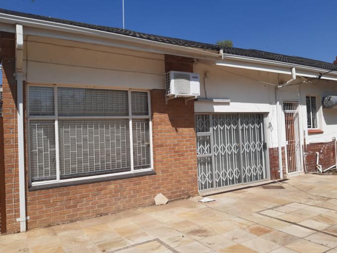 1 Bedroom House for Sale For Sale in Bulwer (Dbn) - MR568734