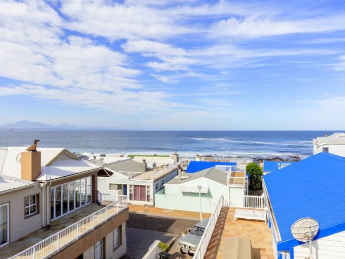 Guest House for Sale For Sale in Mossel Bay - MR568836