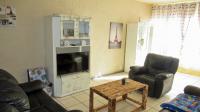 Lounges - 26 square meters of property in Witpoortjie