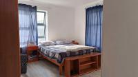 Main Bedroom - 14 square meters of property in Kraaifontein