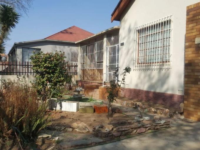 3 Bedroom House for Sale For Sale in Forest Hill - JHB - MR571251