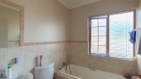 Bathroom 1 - 5 square meters of property in Southdowns Estate