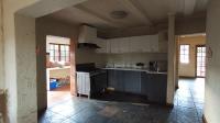 Kitchen - 19 square meters of property in Sharonlea