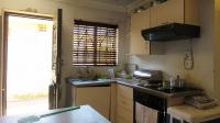 Kitchen - 6 square meters of property in Naturena