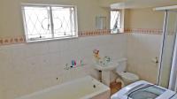 Bathroom 1 - 8 square meters of property in Pelham