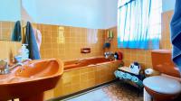 Bathroom 2 - 4 square meters of property in Hazeldene