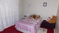 Bed Room 1 - 12 square meters of property in The Wolds