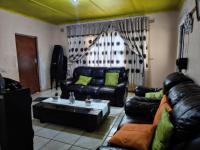 Lounges of property in KwaMashu