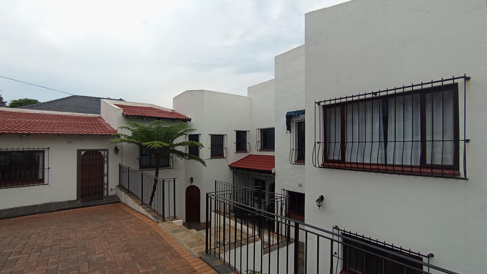 Front View of property in Northcliff