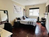 Bed Room 2 of property in Cape Town Centre