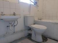 Bathroom 1 of property in Mitchells Plain