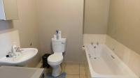 Bathroom 1 - 6 square meters of property in Effingham Heights