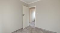 Bed Room 1 - 8 square meters of property in Wilfordon