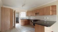 Kitchen - 15 square meters of property in Montana Tuine