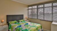 Bed Room 2 - 19 square meters of property in Essenwood