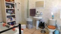 Main Bathroom - 10 square meters of property in Glenmore (KZN)