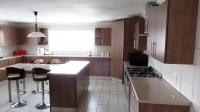 Kitchen - 39 square meters of property in Primrose