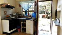 Kitchen - 10 square meters of property in Mtwalumi
