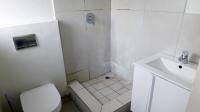 Main Bathroom - 3 square meters of property in Pinetown 