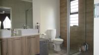 Main Bathroom - 6 square meters of property in Westlake View