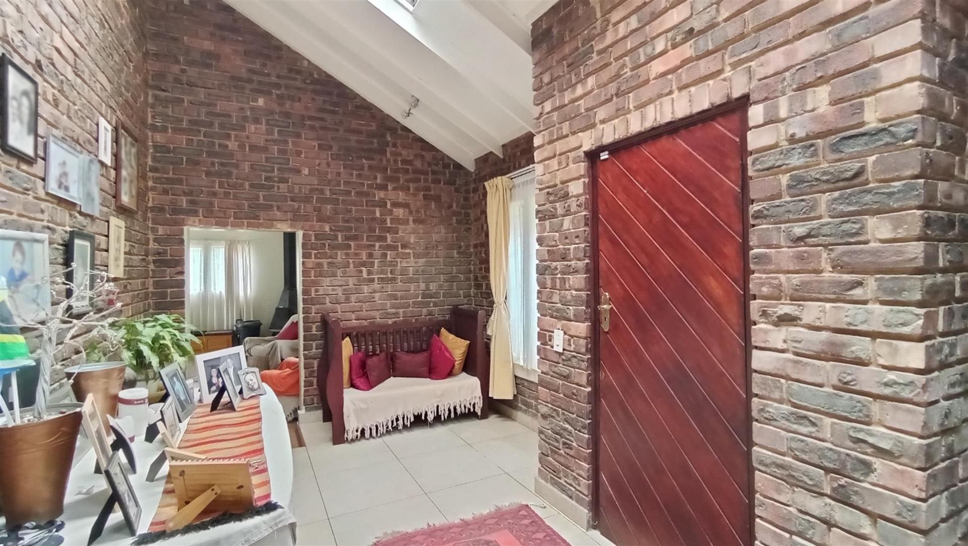 Spaces - 23 square meters of property in Garsfontein