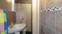 Bathroom 2 - 4 square meters of property in Kensington - JHB