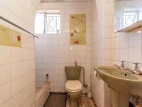 Bathroom 1 of property in Lewisham