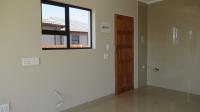 Kitchen - 10 square meters of property in Westonaria