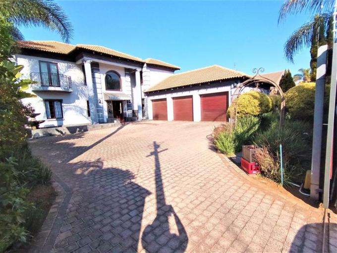 3 Bedroom House for Sale For Sale in Highveld - MR584892