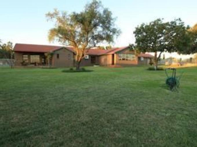 Smallholding for Sale For Sale in Mnandi AH - MR585790