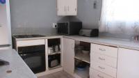 Kitchen - 11 square meters of property in Bakerton