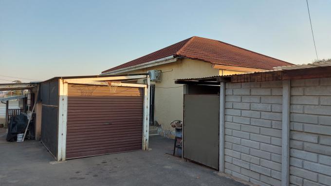 3 Bedroom House for Sale For Sale in Northmead - MR586394