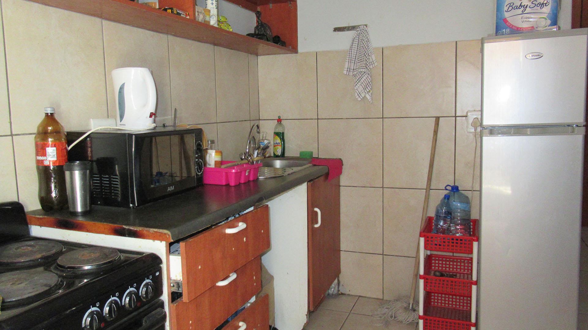 Kitchen - 8 square meters of property in Kensington - JHB