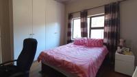 Bed Room 2 - 17 square meters of property in Fishers Hill