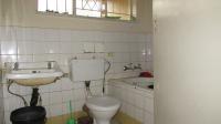 Bathroom 1 - 4 square meters of property in Turffontein