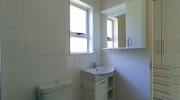Bathroom 1 - 4 square meters of property in Allen’s Nek