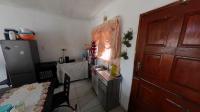 Kitchen - 12 square meters of property in Lovu