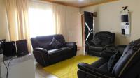 Lounges - 19 square meters of property in Westham
