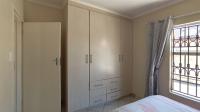 Main Bedroom - 12 square meters of property in Kirkney