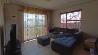 Lounges - 15 square meters of property in Clayville
