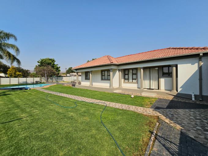 5 Bedroom House for Sale For Sale in Booysens - MR591309