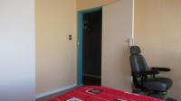 Bed Room 1 - 13 square meters of property in Randgate