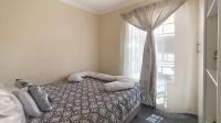 Bed Room 2 - 9 square meters of property in Andeon