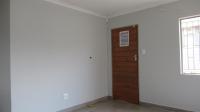 Lounges - 19 square meters of property in Alberton